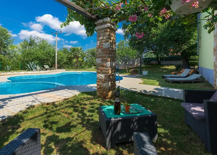 Appartement Lea-2 By Interhome Pazin