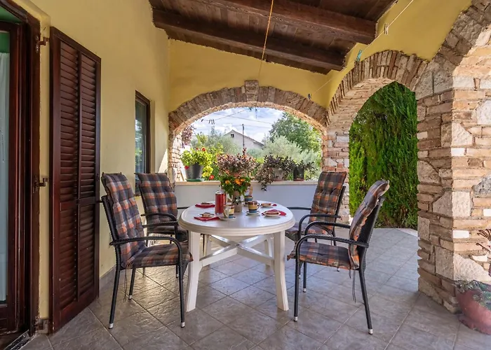 Appartement Lea-2 By Interhome Pazin